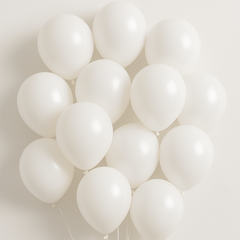 ๐๏ธ Q. Balloon (20PCS) โ White - 15 high-quality white latex balloons ideal for elegant party themes.