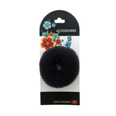 Hair Bun Black(¢6CM) on a display card, perfect for creating sleek and secure buns.