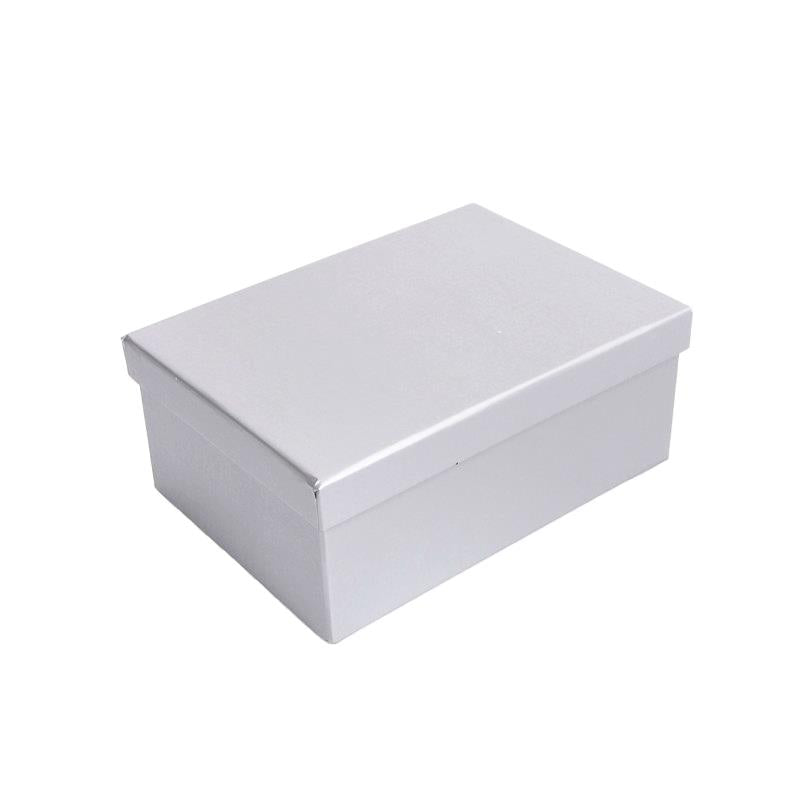 9/10 Silver Colour Gift Box(21*15*8.5CM) in a slick design, perfect for gifts and special occasions.